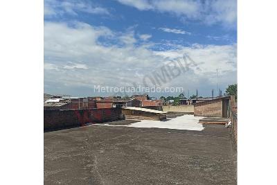 Casa de 5 alcobas en venta en La Floresta, Cali, 243 m² · foto 16 de 17