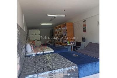 Casa de 5 alcobas en venta en La Floresta, Cali, 243 m² · foto 2 de 17