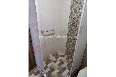 Apartamento en venta en Alcazares, Cali · foto 5 de 17