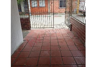 Casa de 4 alcobas en venta en Ciudad Del Campo, Palmira, 60 m² · foto 2 de 6