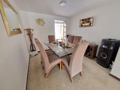 Casa de 4 alcobas en venta en Loma Del Escobero, Envigado, 190 m² · foto 2 de 20