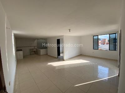 Casa de 5 alcobas en venta en Ciudad Del Campo, Cali, 252 m² · foto 2 de 20