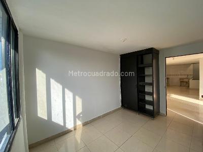 Casa de 5 alcobas en venta en Ciudad Del Campo, Cali, 252 m² · foto 15 de 20