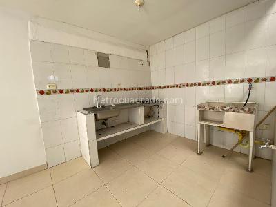 Casa de 5 alcobas en venta en Ciudad Del Campo, Cali, 252 m² · foto 17 de 20