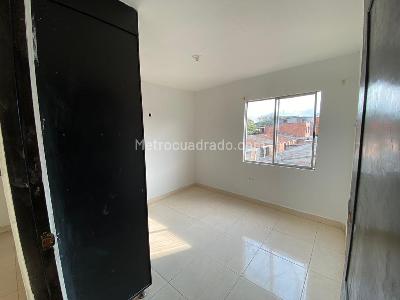 Casa de 5 alcobas en venta en Ciudad Del Campo, Cali, 252 m² · foto 19 de 20