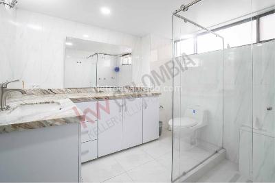 Apartamento de 3 alcobas en venta en Versalles, Cali, 275 m² · foto 15 de 18