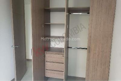 Apartamento de 3 alcobas en venta en Agosto, Cali, 87 m² · foto 11 de 19