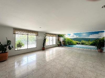 Casa de 4 alcobas en venta en Cerro Cristales, Cali, 487 m² · foto 4 de 18