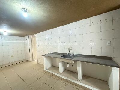 Casa de 4 alcobas en venta en Cerro Cristales, Cali, 487 m² · foto 6 de 18