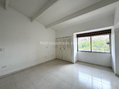 Casa de 4 alcobas en venta en Cerro Cristales, Cali, 487 m² · foto 17 de 18