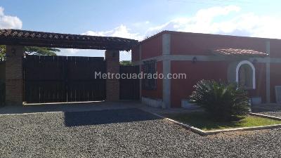 Casa de 3 alcobas en venta en Rozo, Palmira, 300 m² · foto 10 de 10