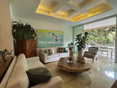 Apartamento de 3 alcobas en venta en Normandia, Cali, 256 m² · foto 2 de 20