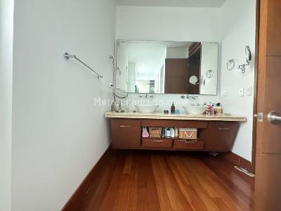 Apartamento de 3 alcobas en venta en Normandia, Cali, 256 m² · foto 18 de 20