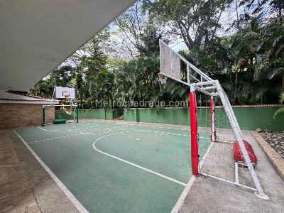 Apartamento de 3 alcobas en venta en Normandia, Cali, 256 m² · foto 20 de 20