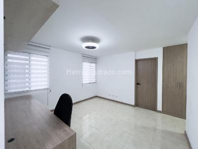 Apartamento de 4 alcobas en venta en La Flora, Cali, 206 m² · foto 8 de 20