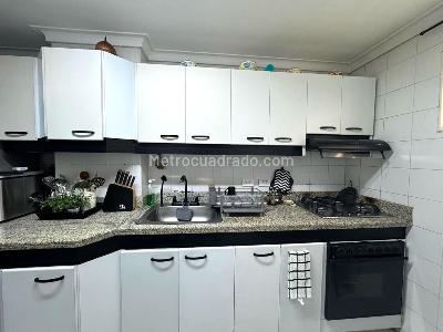 Apartamento de 3 alcobas en venta en Versalles, Cali, 125 m² · foto 3 de 13