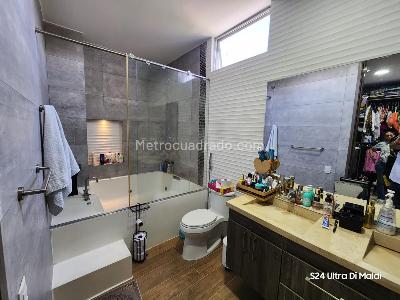 Casa de 5 alcobas en venta en Pance, Cali, 380 m² · foto 19 de 20
