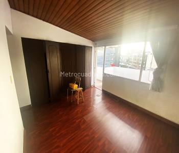 Apartamento en venta en Pasadena, Bogotá · foto 9 de 13