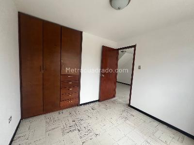 Casa en venta en Ciudad Kennedy Central, Bogotá · foto 11 de 15