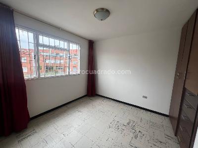 Casa en venta en Ciudad Kennedy Central, Bogotá · foto 12 de 15