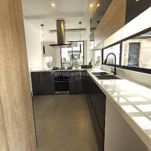 Casa de 3 alcobas en venta en Vereda La Balsa, Chía, 149 m² · foto 4 de 12