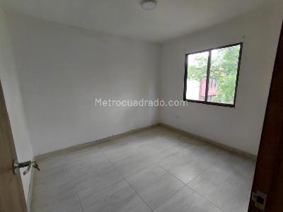 Apartamento de 3 alcobas en venta en Tequendama, Cali, 98 m² · foto 13 de 20