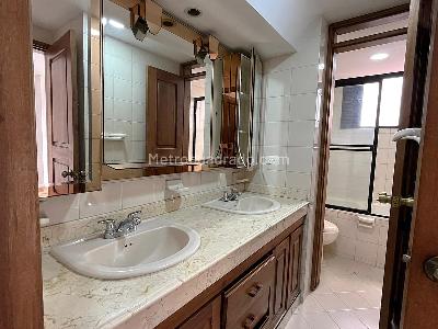 Apartamento de 3 alcobas en venta en Santa Teresita, Cali, 217 m² · foto 12 de 16