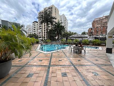 Apartamento de 3 alcobas en venta en Santa Teresita, Cali, 217 m² · foto 14 de 16