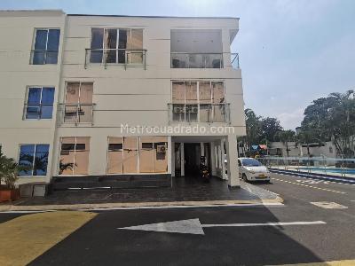 Casa de 5 alcobas en venta en Camino Real, Cali, 350 m² · foto 2 de 19