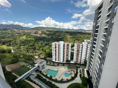 Apartamento de 3 alcobas en venta en Santa Teresita, Cali, 250 m² · foto 2 de 20