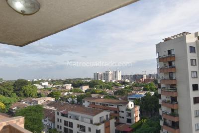Apartamento de 3 alcobas en venta en Prados Del Norte, Cali, 113 m² · foto 2 de 15