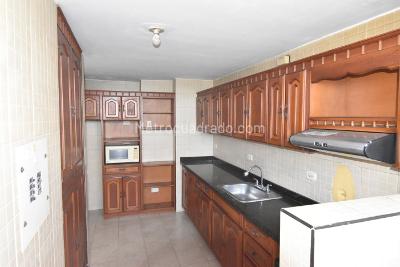 Apartamento de 3 alcobas en venta en Prados Del Norte, Cali, 113 m² · foto 6 de 15