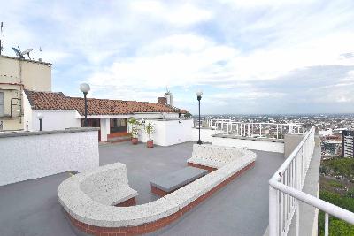 Apartamento en venta en Granada, Cali · foto 3 de 20
