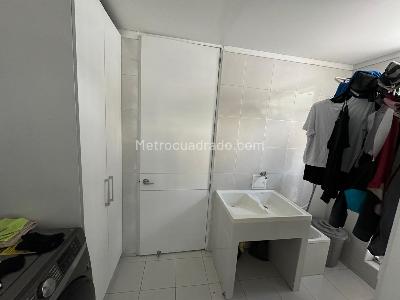 Apartamento de 4 alcobas en venta en Normandia, Cali, 150 m² · foto 4 de 20
