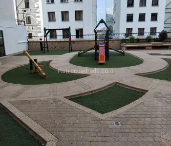 Apartamento de 3 alcobas en venta en Champagnat, Cali, 125 m² · foto 2 de 20