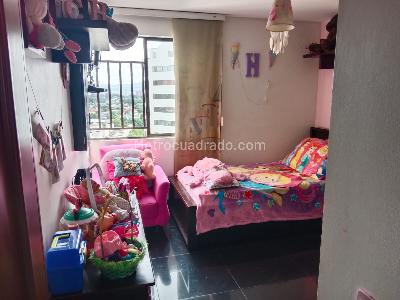 Apartamento de 3 alcobas en venta en Champagnat, Cali, 125 m² · foto 5 de 20
