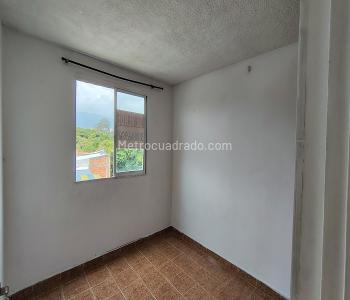 Apartamento de 3 alcobas en venta en Cañaverales, Cali, 60 m² · foto 10 de 17