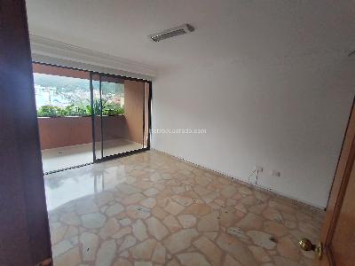 Apartamento de 5 alcobas en venta en Centro, Ibagué, 199 m² · foto 7 de 10