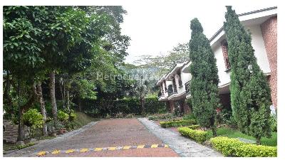 Casa de 5 alcobas en venta en Viña De Calambeo, Ibagué, 330 m² · foto 3 de 12