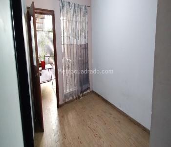 Casa de 5 alcobas en venta en Santa Elena, Cali, 220 m² · foto 6 de 18