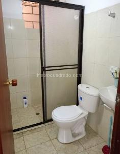 Casa de 5 alcobas en venta en El Guabal, Cali, 398 m² · foto 18 de 20