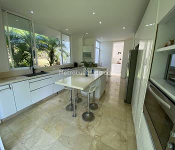 Casa de 5 alcobas en venta en Ciudad Jardin, Cali, 481 m² · foto 10 de 20