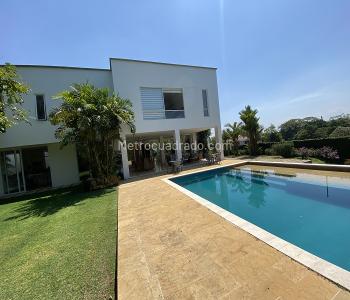 Casa de 5 alcobas en venta en Ciudad Jardin, Cali, 481 m² · foto 15 de 20