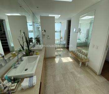 Casa de 5 alcobas en venta en Ciudad Jardin, Cali, 481 m² · foto 19 de 20