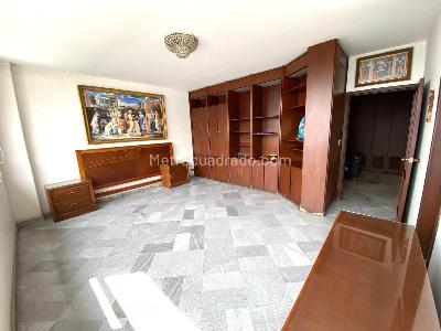 Apartamento de 3 alcobas en venta en Santa Teresita, Cali, 321 m² · foto 12 de 20