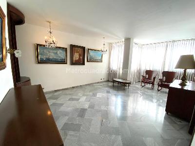 Apartamento de 3 alcobas en venta en Santa Teresita, Cali, 321 m² · foto 15 de 20