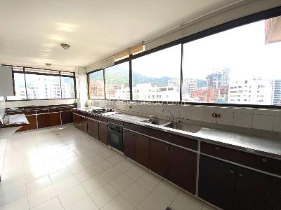 Apartamento de 3 alcobas en venta en Santa Teresita, Cali, 321 m² · foto 20 de 20