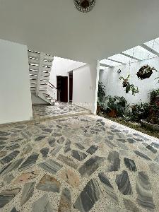 Casa de 4 alcobas en venta en Ciudad Jardin, Cali, 238 m² · foto 11 de 20