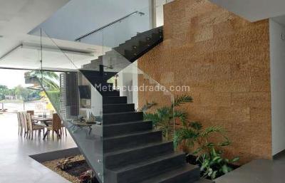 Casa de 5 alcobas en venta en El Peñon, Girardot, 625 m² · foto 8 de 20