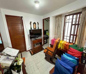 Casa de 3 alcobas en venta en Camino Real, Cali, 238 m² · foto 18 de 20